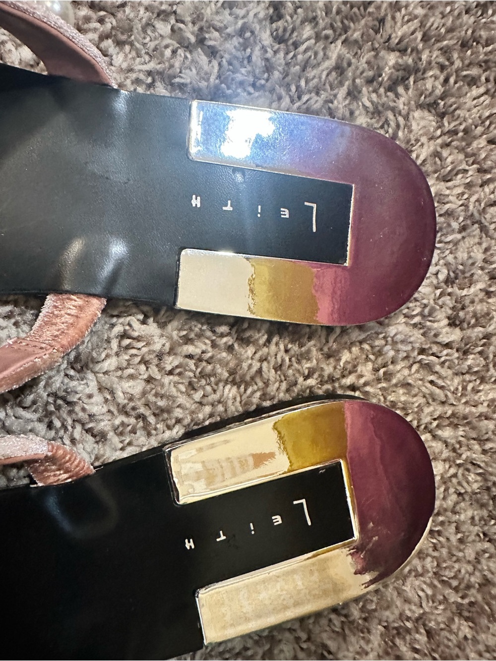 Leith Pink Velvet Pearl-Embellished Slide Sandals - Women - Picture 5 of 7